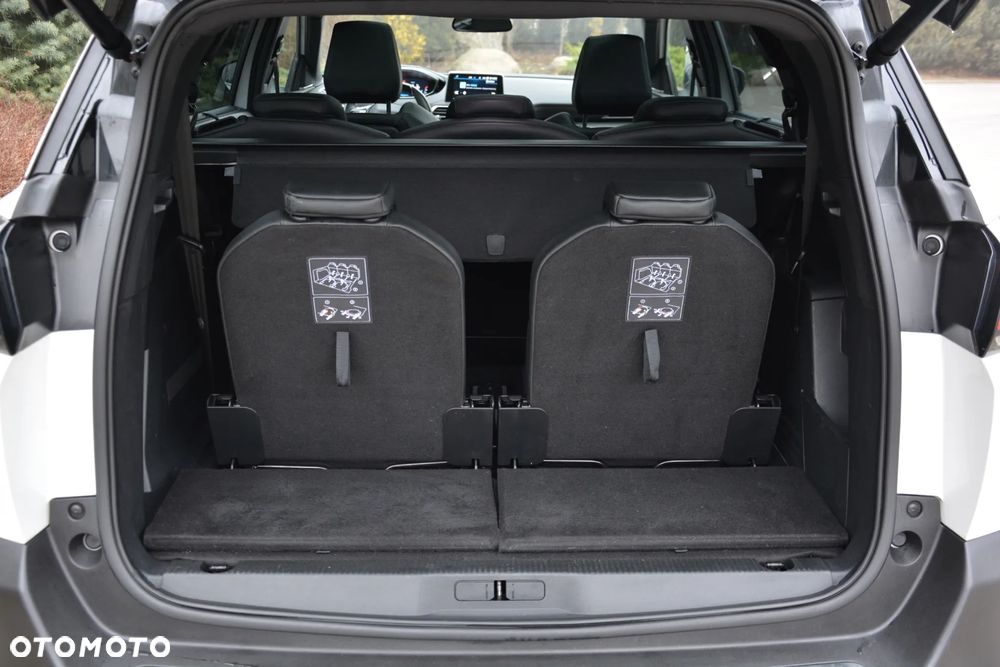 Peugeot 5008 1.6 PureTech GT Line S&S EAT8 - 39