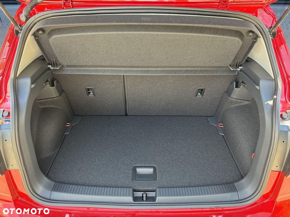 Volkswagen T-Cross - 27