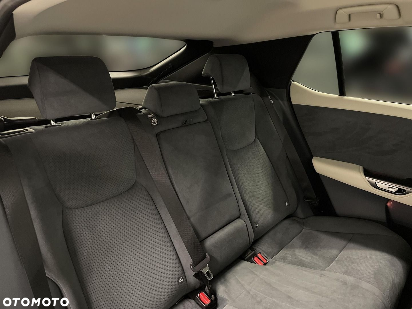 Lexus RZ 450e Omotenashi DIRECT4 - 16