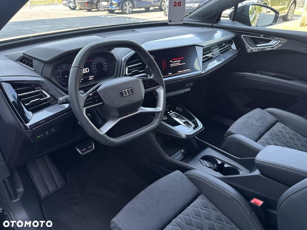Audi Q4 e-tron - 10