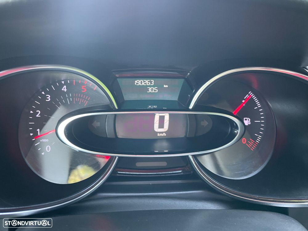 Renault Clio Sport Tourer (Energy) dCi 90 Start & Stop LIMITED - 5