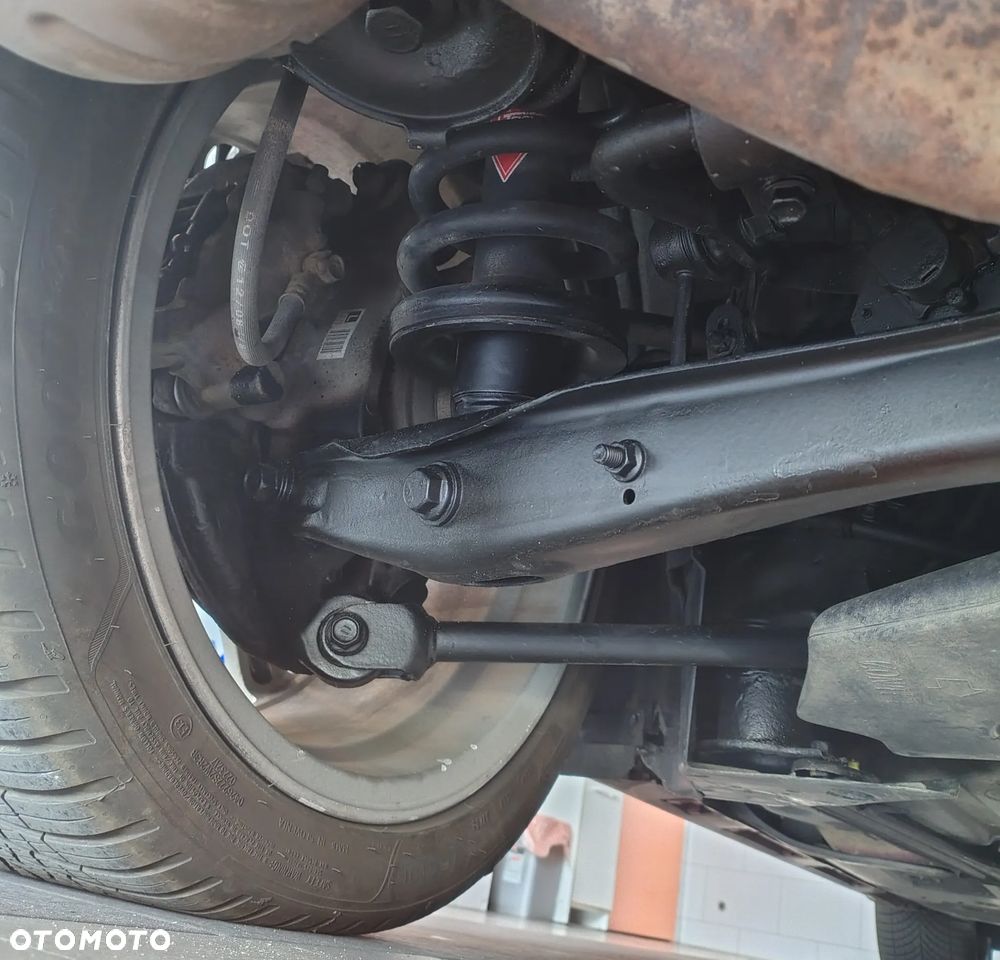 Lexus GS 450h Prestige + - 14