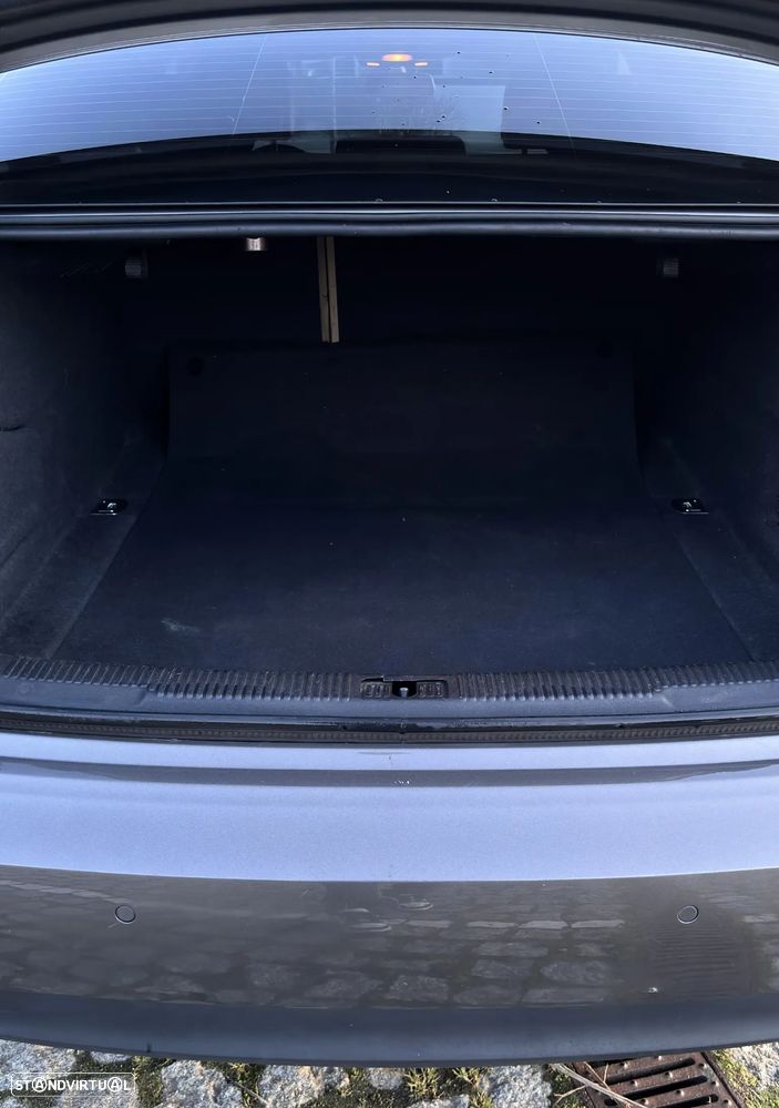 Audi A6 3.0 TDI V6 Business Line Sport Multitronic - 42