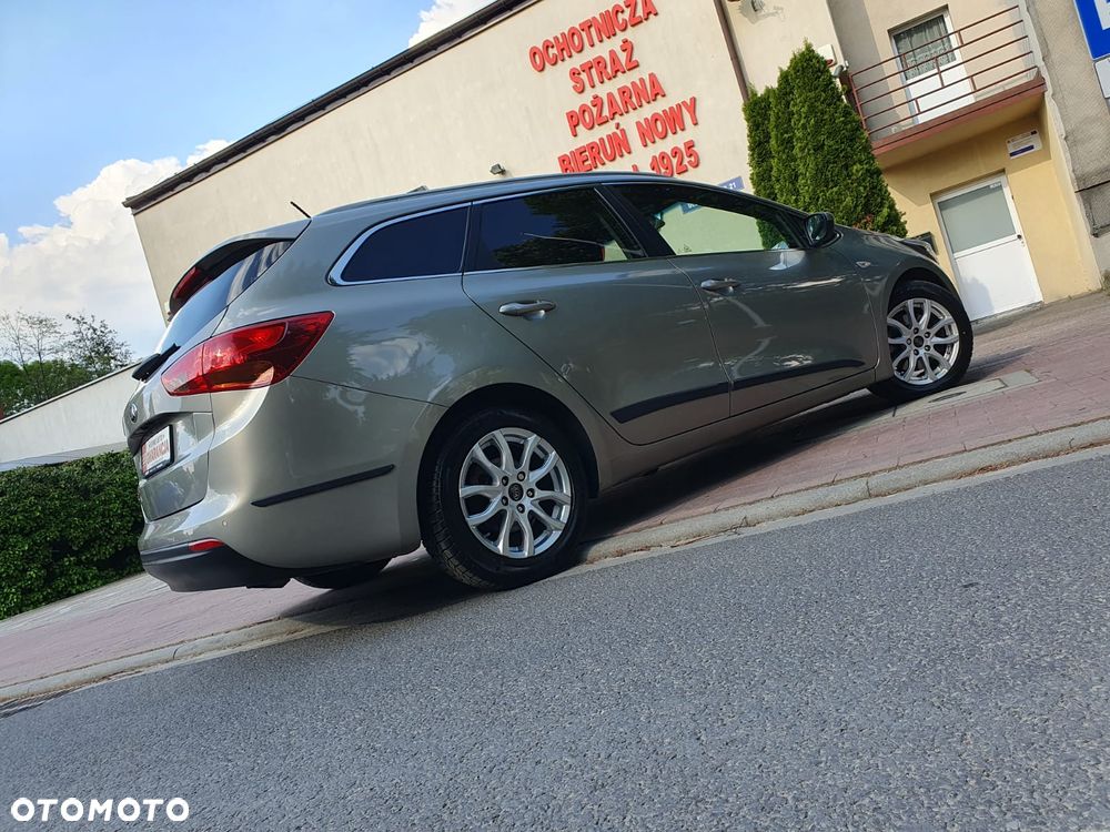 Kia Ceed 1.6 GDI XL - 18