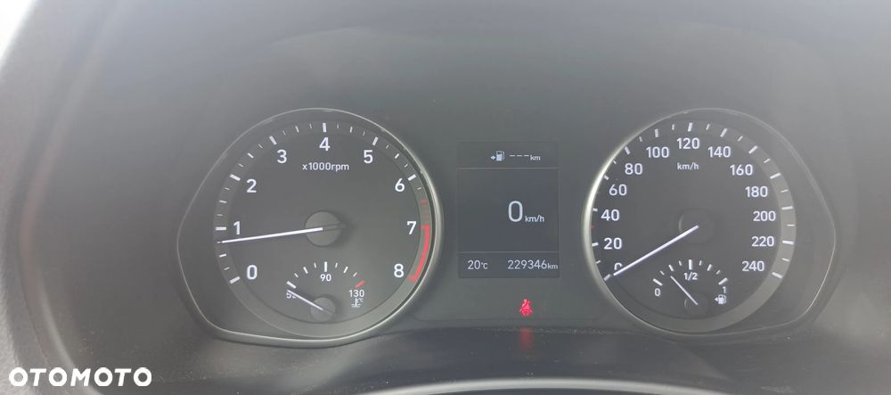 Hyundai i30 1.4 Comfort - 12