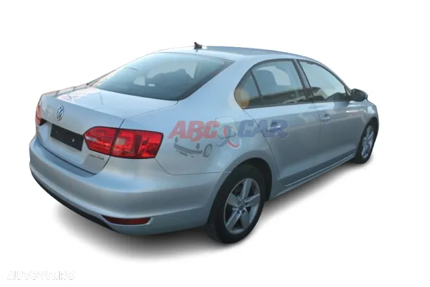 Front complet VW Jetta (1B) 2010-2014 2.0 TDI cod motor: CFF, cod culoare: LA7W (capota, bara, aripa, trager, radiator) - 6