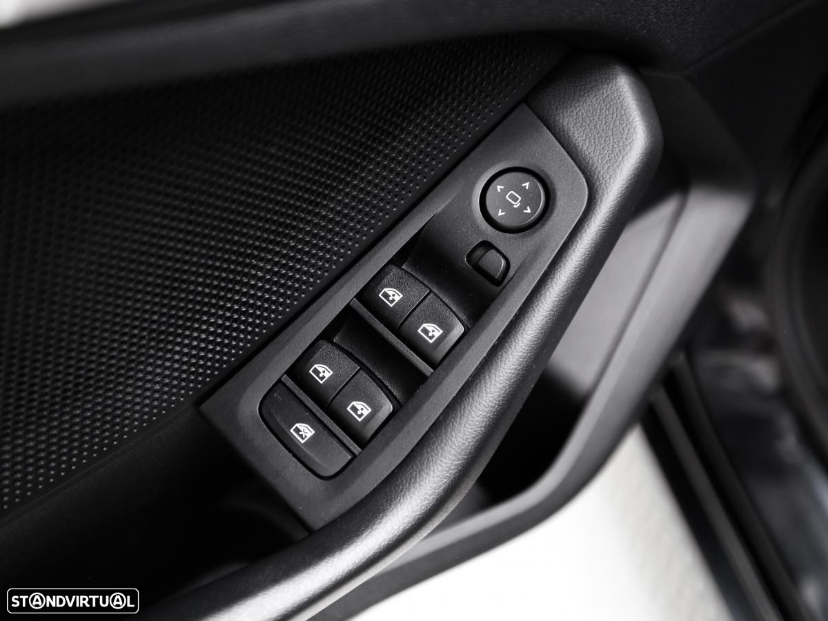 BMW 116 d Auto - 13