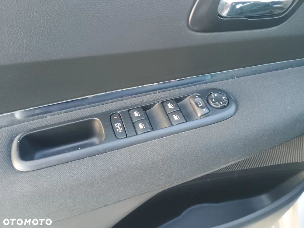 Peugeot 5008 BlueHDI 120 EAT6 Stop & Start Active - 18