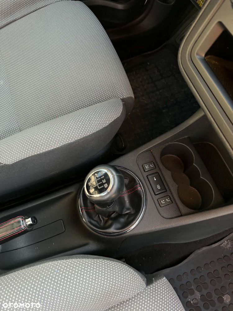 Skoda Fabia - 7