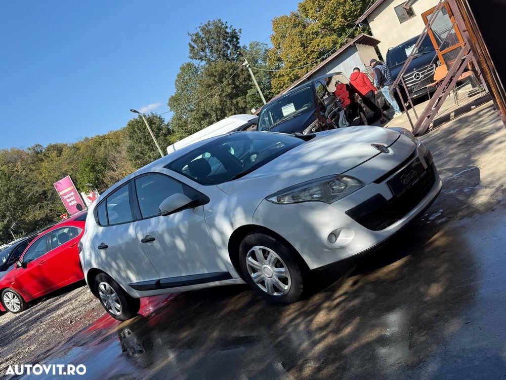 Renault Megane - 24