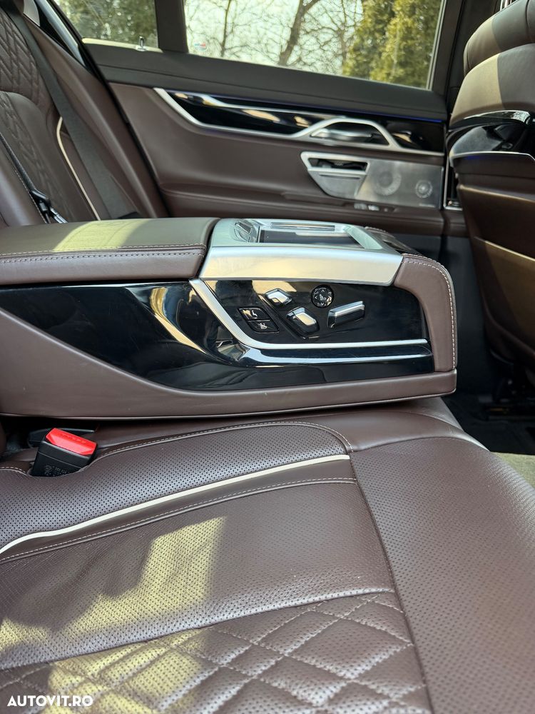 BMW Seria 7 750d xDrive - 9