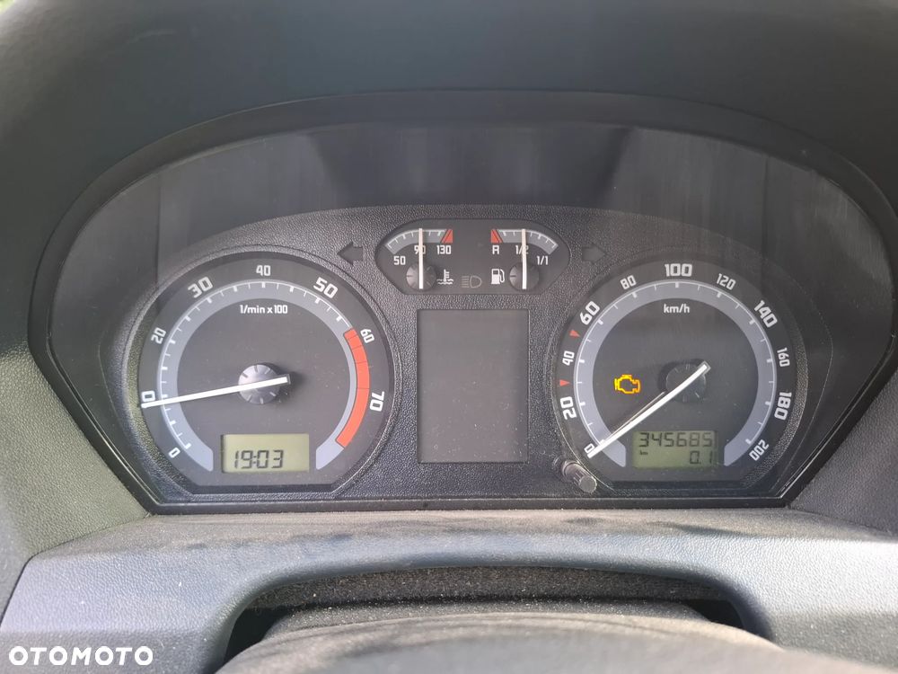 Skoda Fabia 1.4 16V Classic - 34