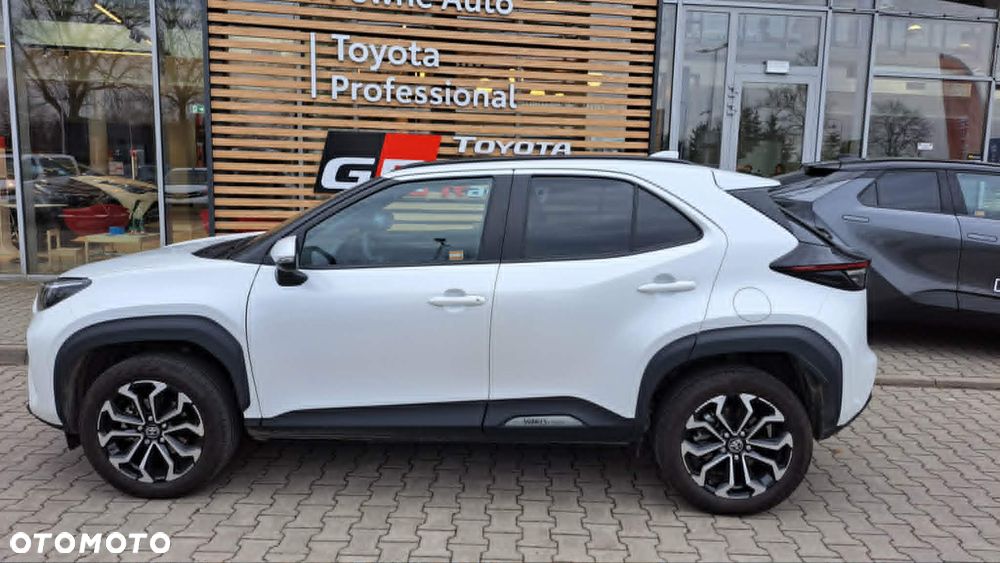 Toyota Yaris Cross Hybrid 1.5 Comfort - 2