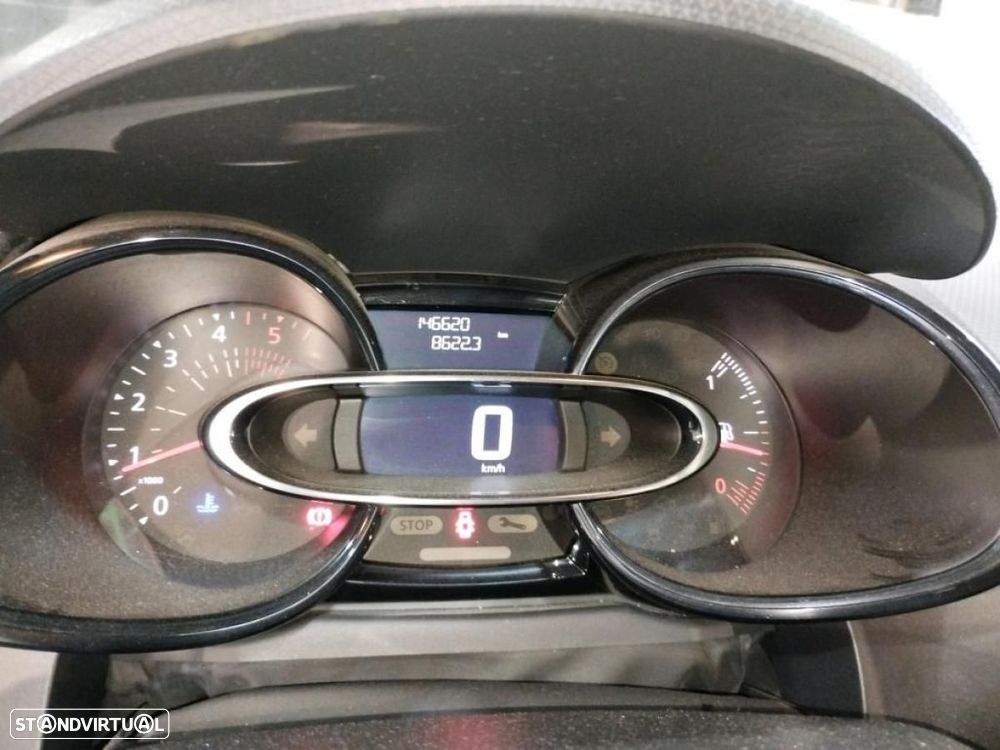 Renault Clio 1.5 dCi Zen - 4