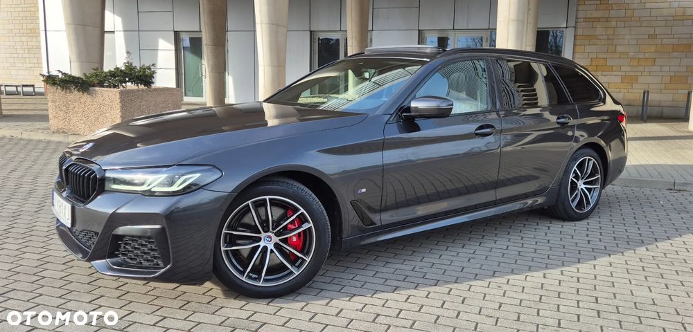BMW Seria 5 530i xDrive mHEV M Sport sport - 12