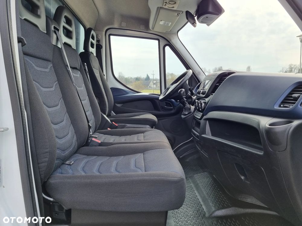 Iveco Daily 50-180 3.0 HPi 180KM 9-Palet Skrzynia dł 4.7 Firanka - 9