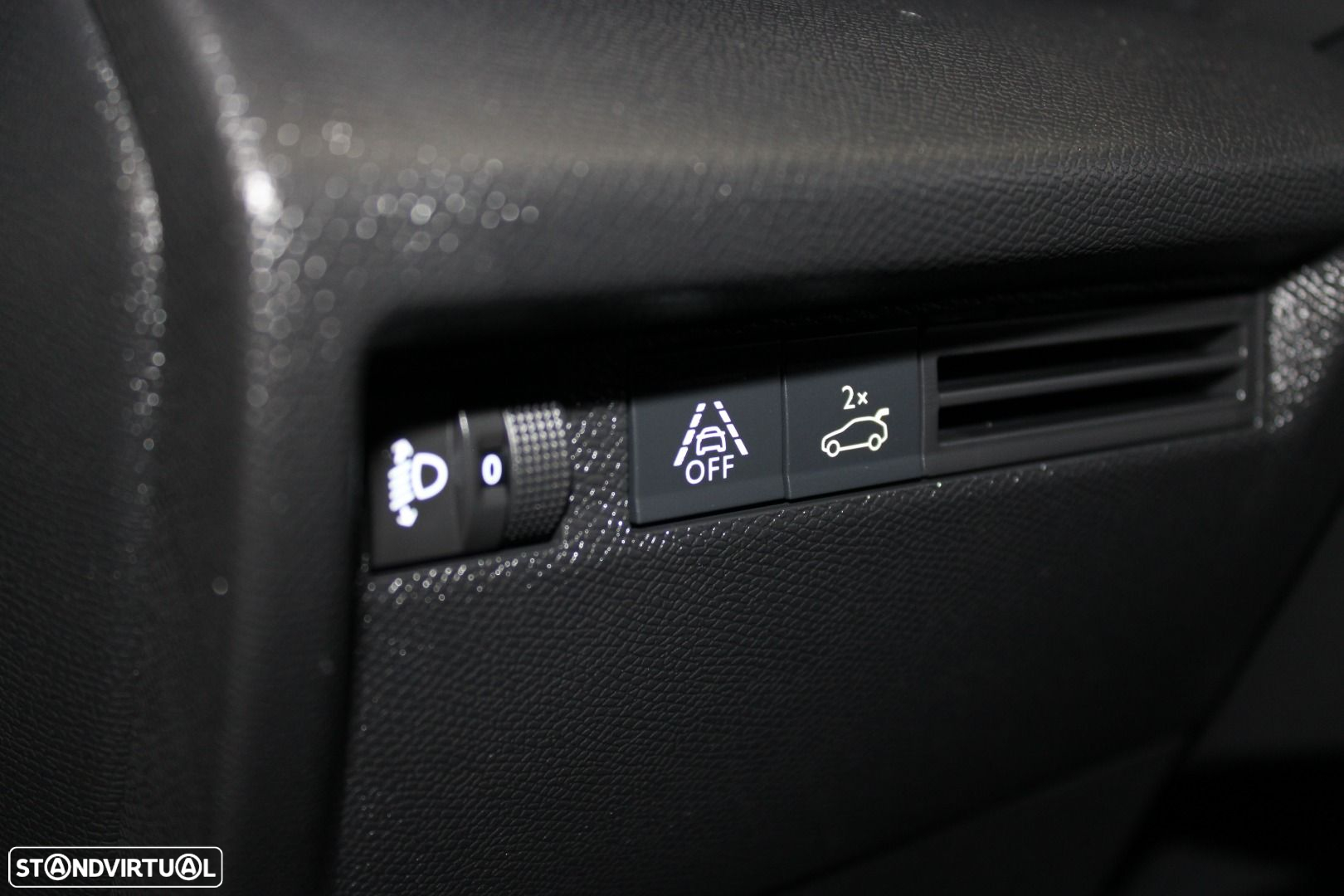 Citroën e-C4 X 50 kWh Feel - 13