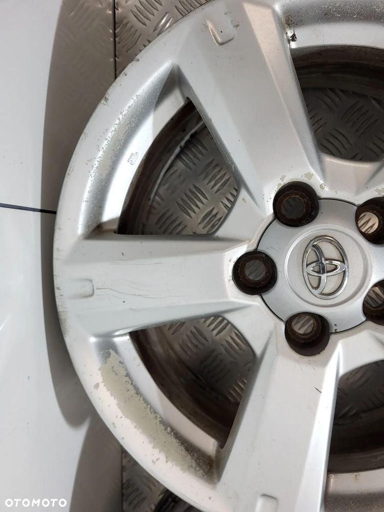 Toyota Rav4 III Felgi Aluminiowe 17 - 12