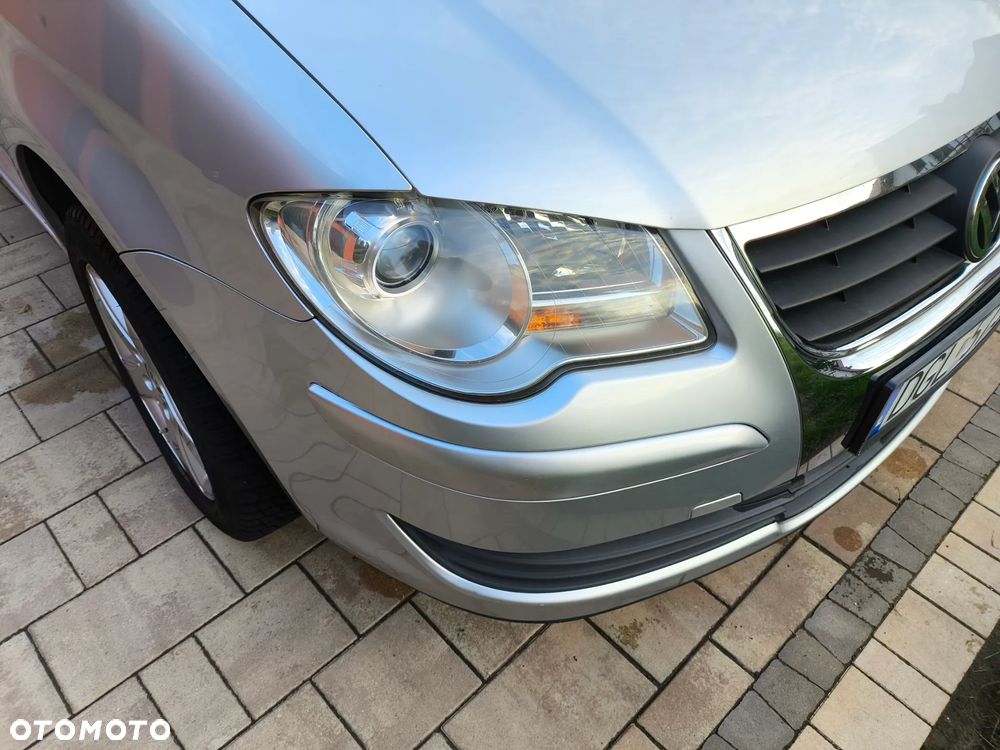 Volkswagen Touran 1.6 United - 5