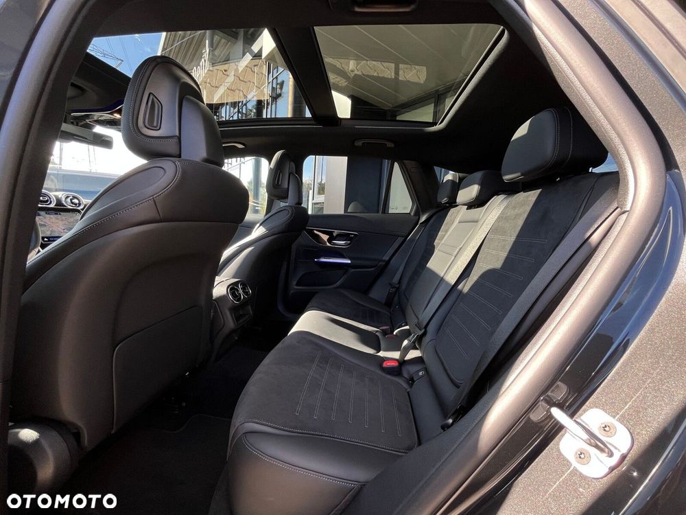 Mercedes-Benz GLC - 9