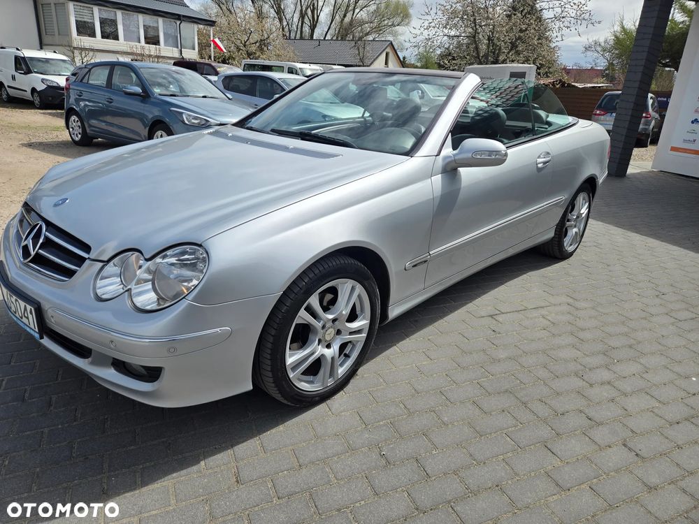 Mercedes-Benz CLK - 4