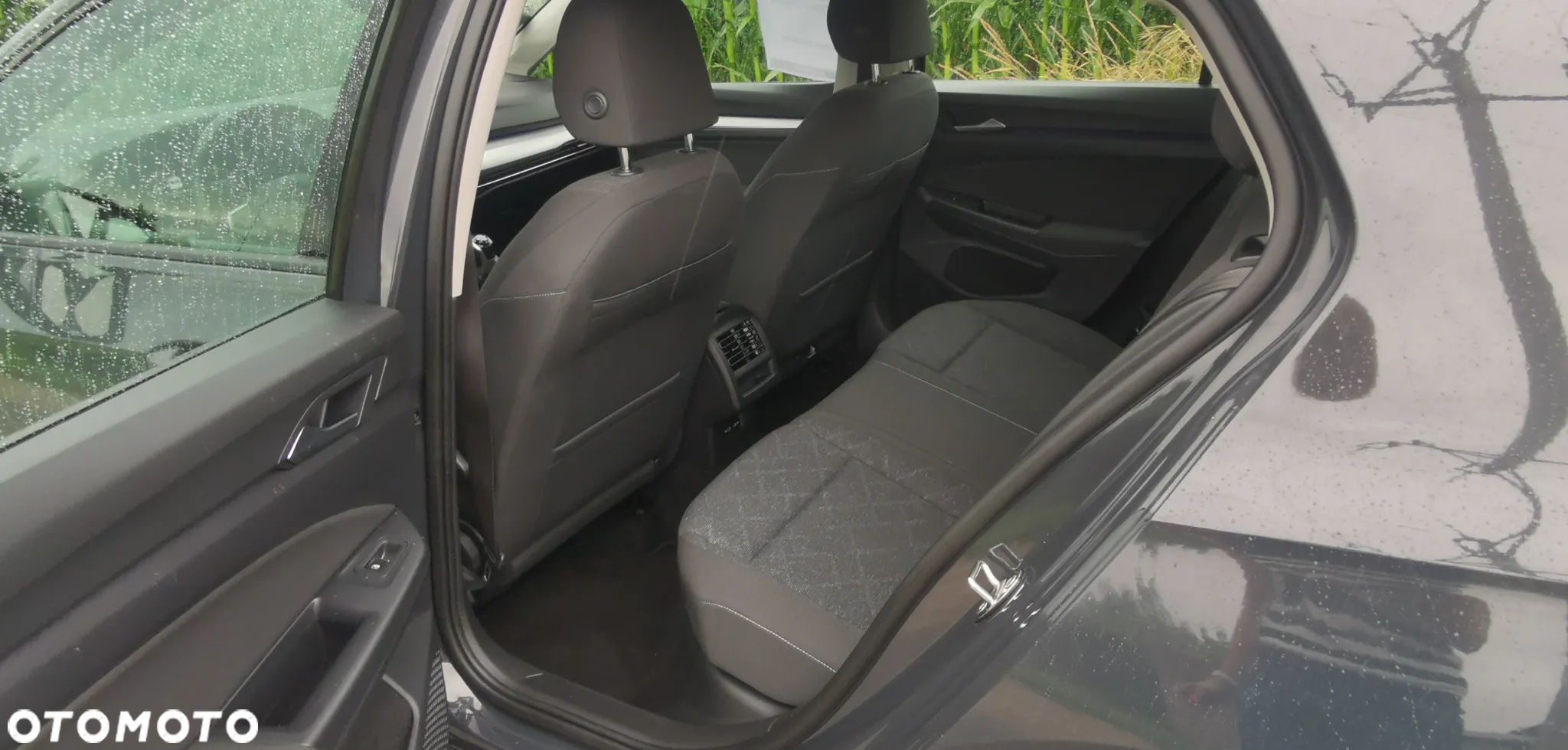 Volkswagen Golf 2.0 TDI SCR Active - 11