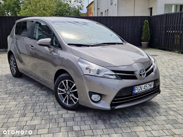 Toyota Verso 1.8 Premium