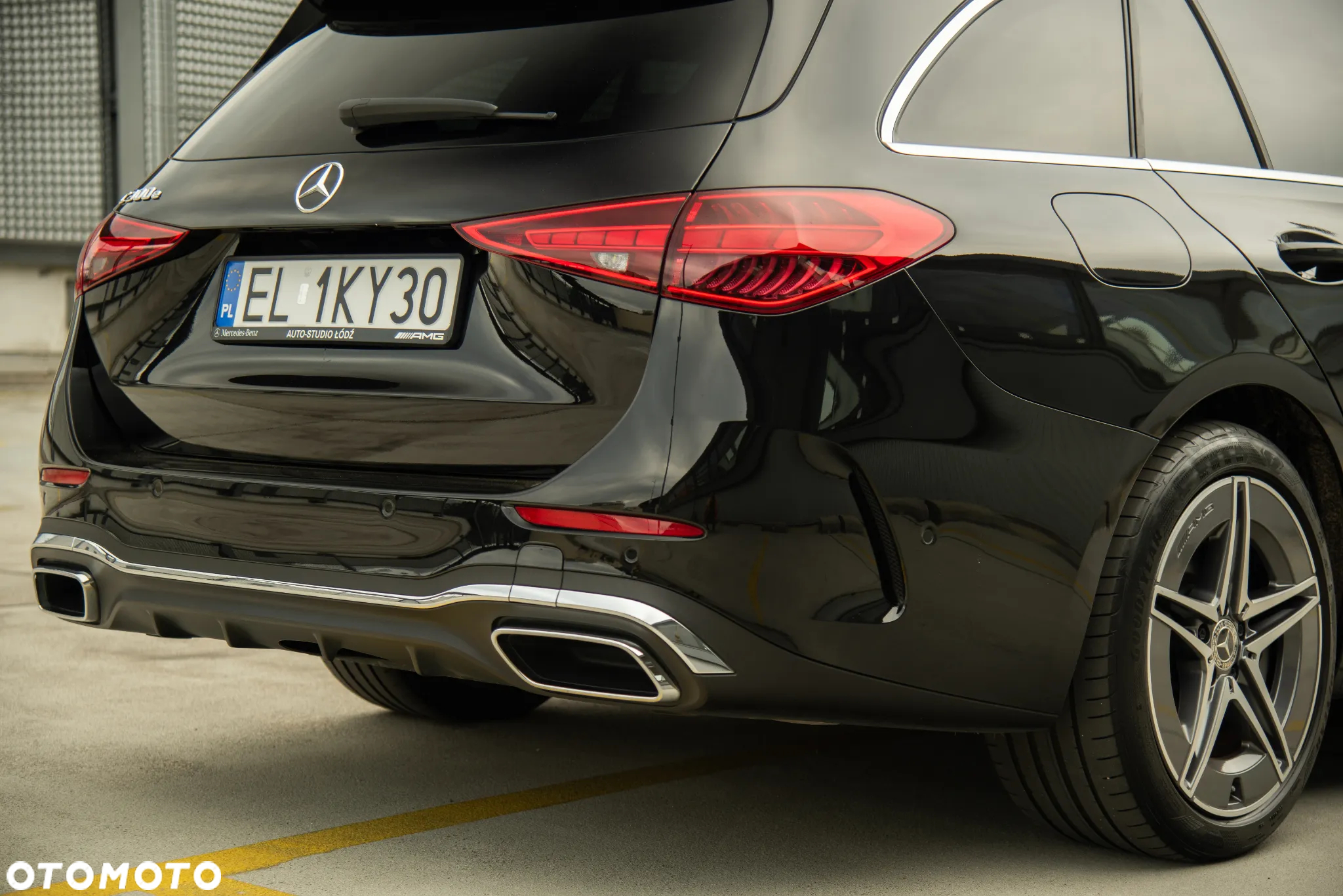 Mercedes-Benz Klasa C 300 e 9G-TRONIC Edition AMG Line - 18
