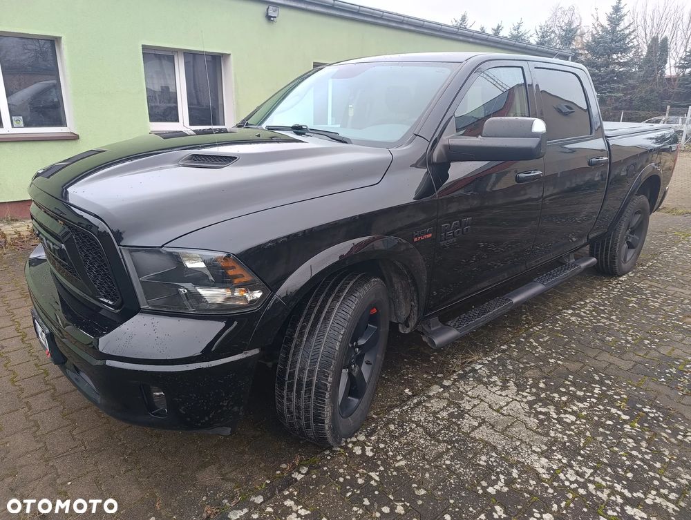 RAM 1500 - 21