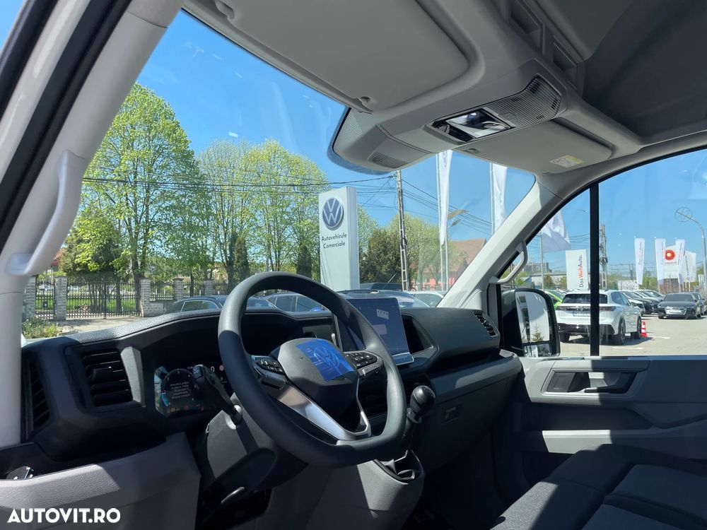 Volkswagen Crafter - 11