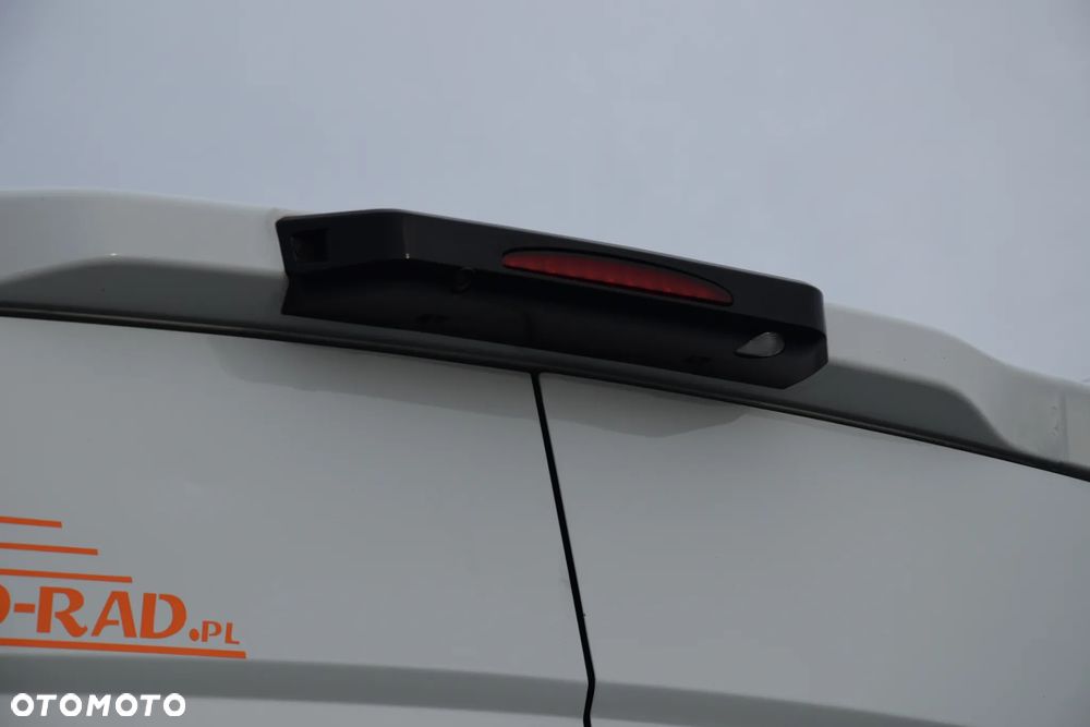 Iveco DAILY MAXI 35S14 / 2.3 - 140 KM / AUTOMAT HI-MATIC / NOWY MODEL / 3 OSOBY / DOSTAWCZE / BLASZAK / KAMERA COFANIA / TEMPOMAT / KLIMA / 2022 / SERWISOWANY / SPROWADZONY Z NIEMIEC - 12