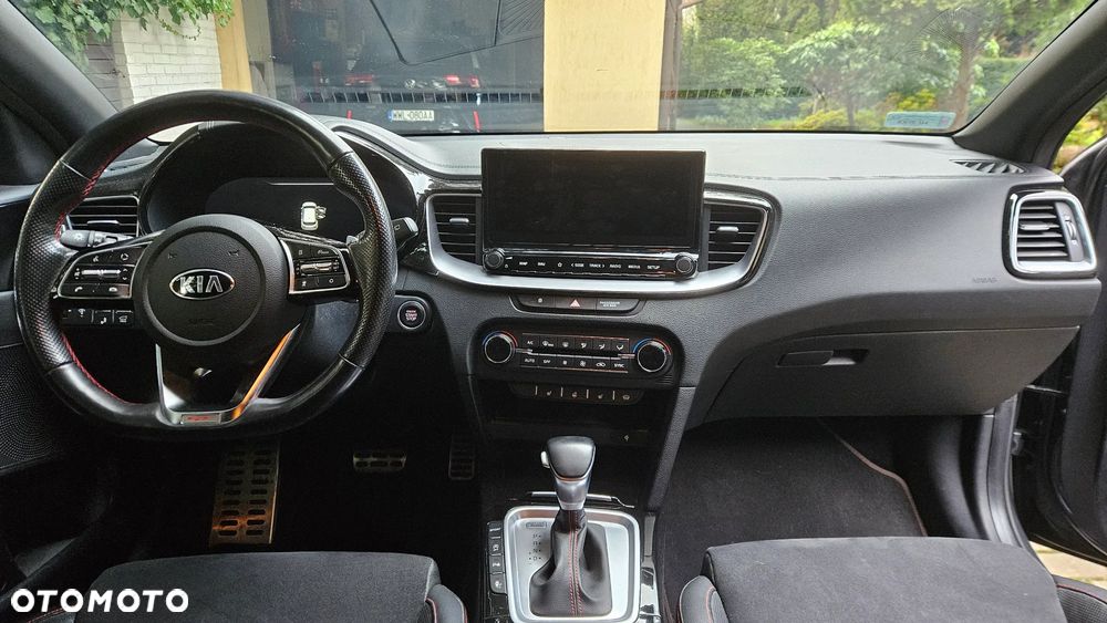 Kia ProCeed - 9