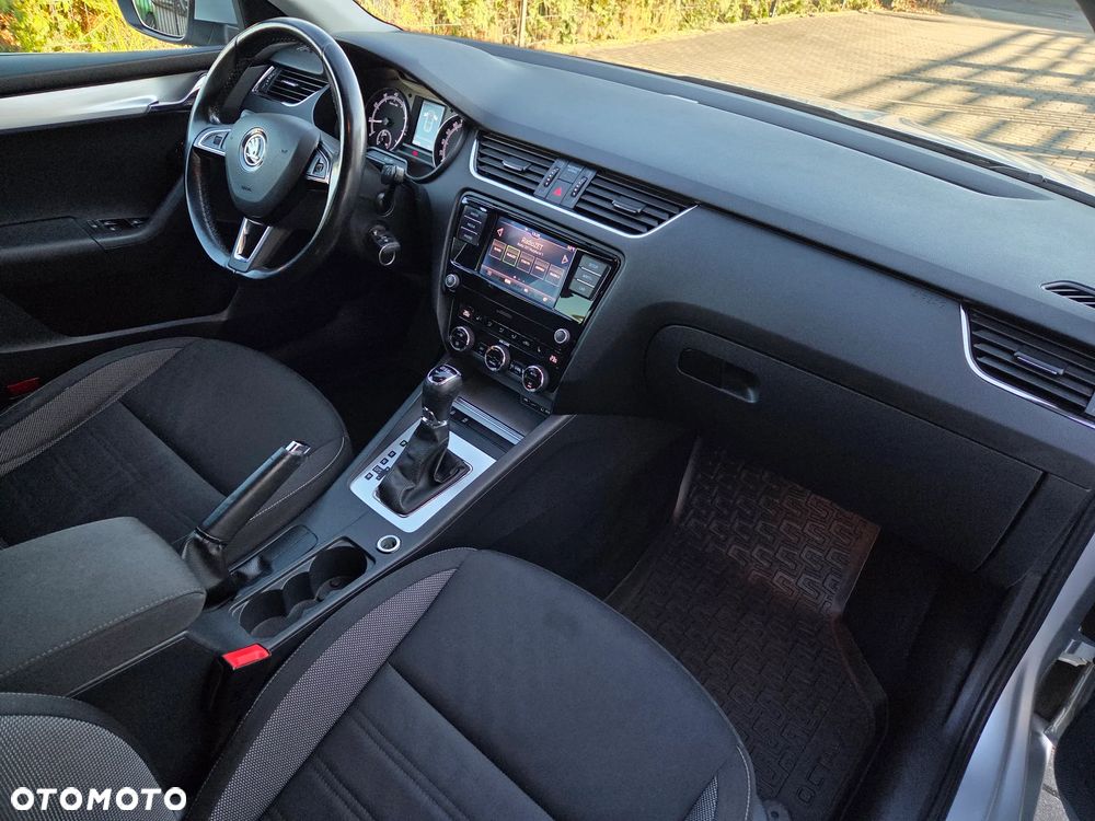 Skoda Octavia - 13