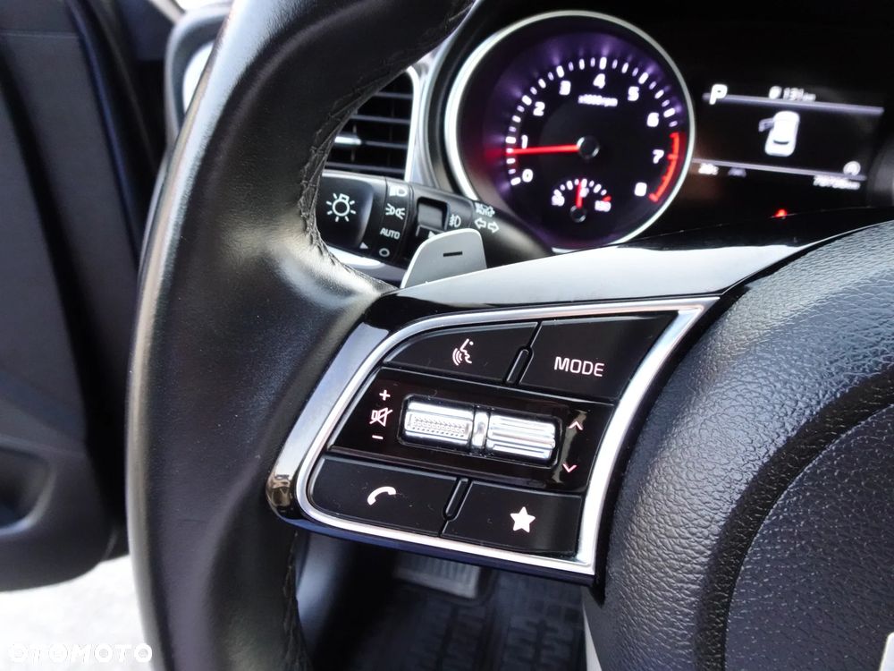 Kia XCeed 1.5 T-GDI M DCT - 24