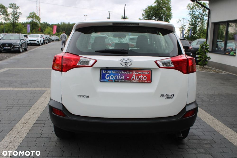 Toyota RAV4 - 5