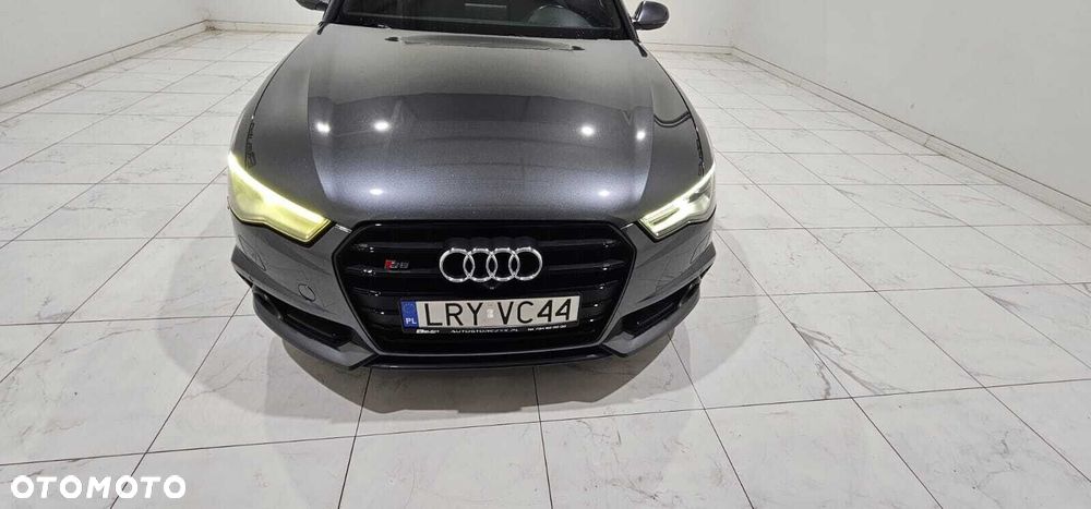 Audi S6 Limousine - 8