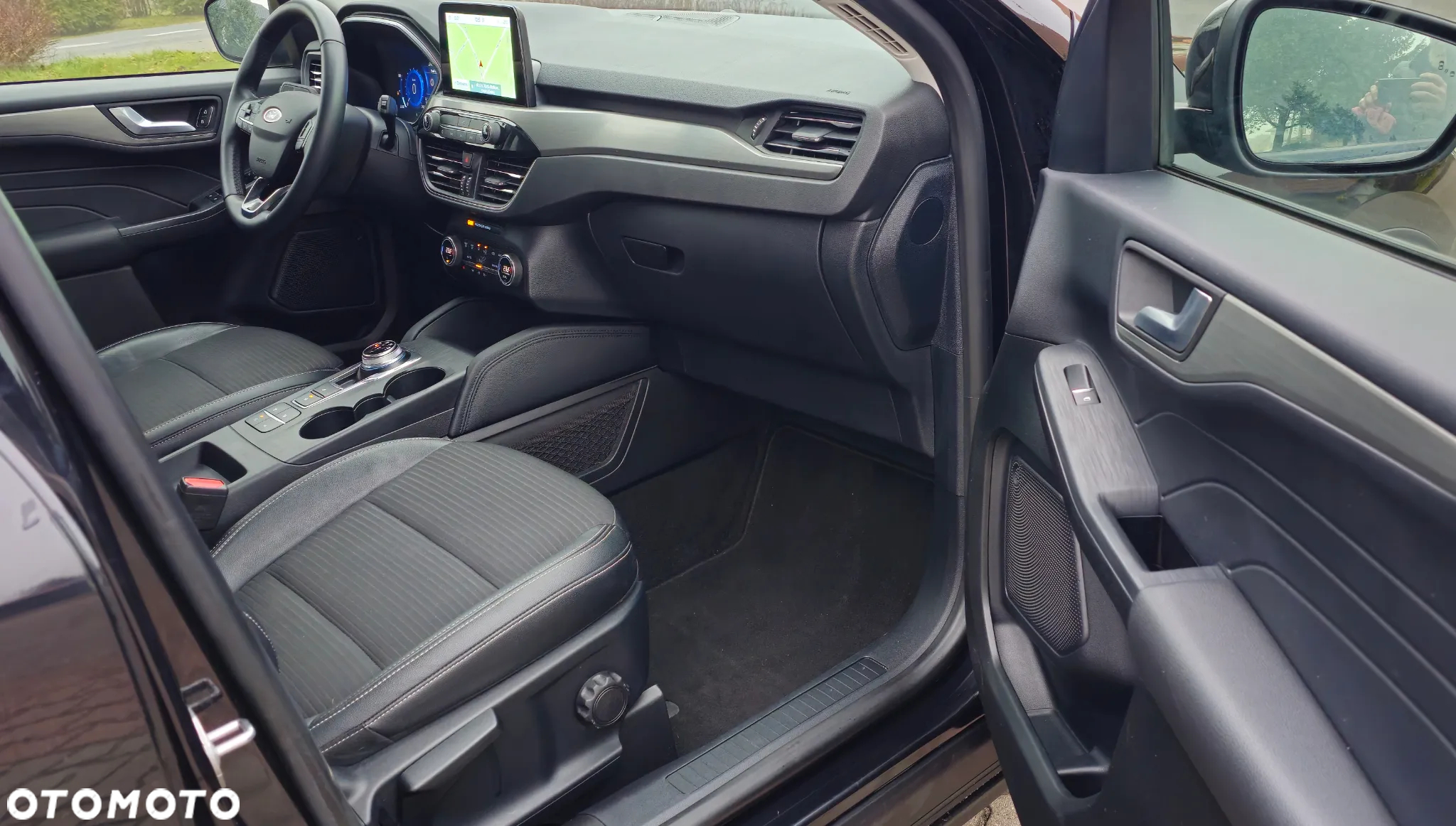 Ford Kuga 1.5 EcoBlue FWD Titanium X - 24