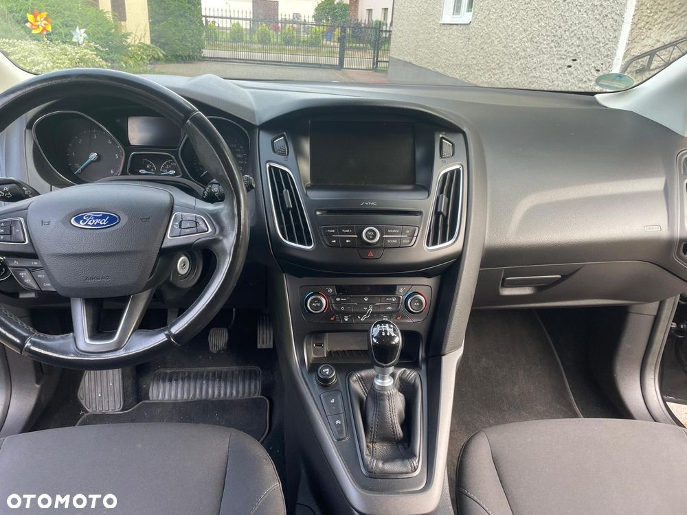 Ford Focus - 15