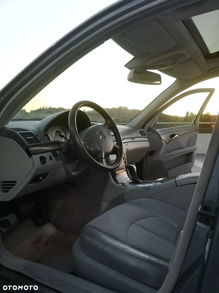 Mercedes-Benz Klasa E 500 Avantgarde - 16