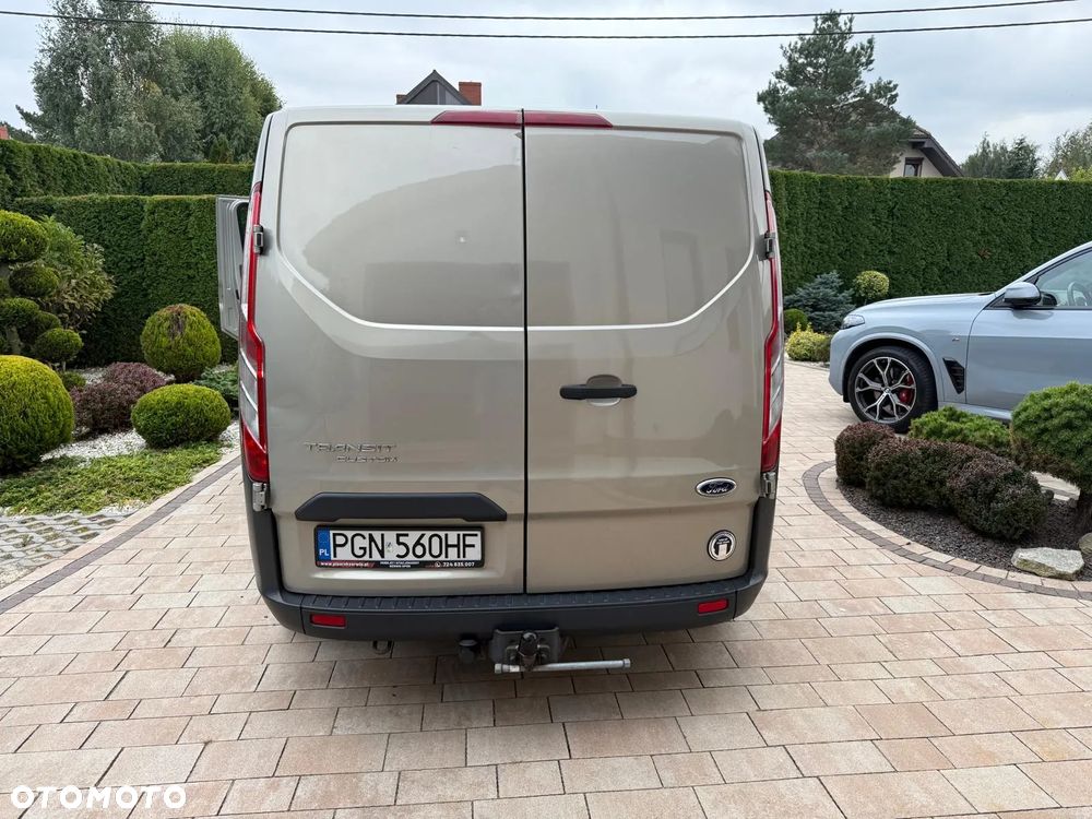 Ford TRANSIT CUSTOM - 2