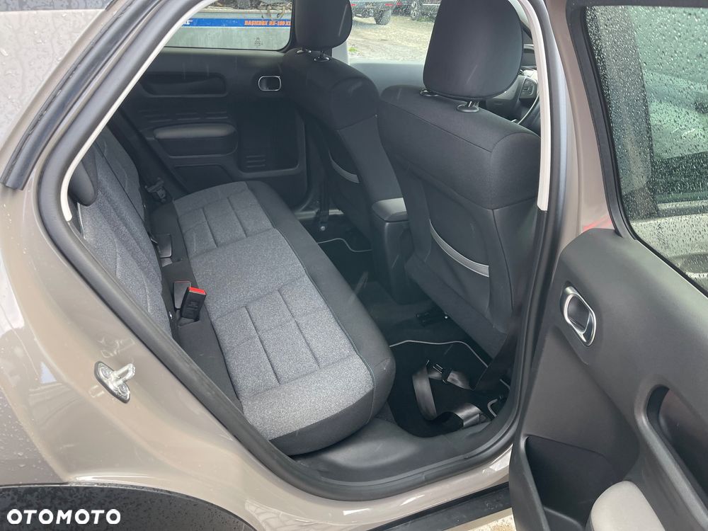 Citroën C4 Cactus 1.2 PureTech GPF Shine EAT6 - 13