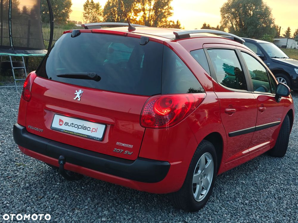 Peugeot 207 95 VTi Urban Style - 4