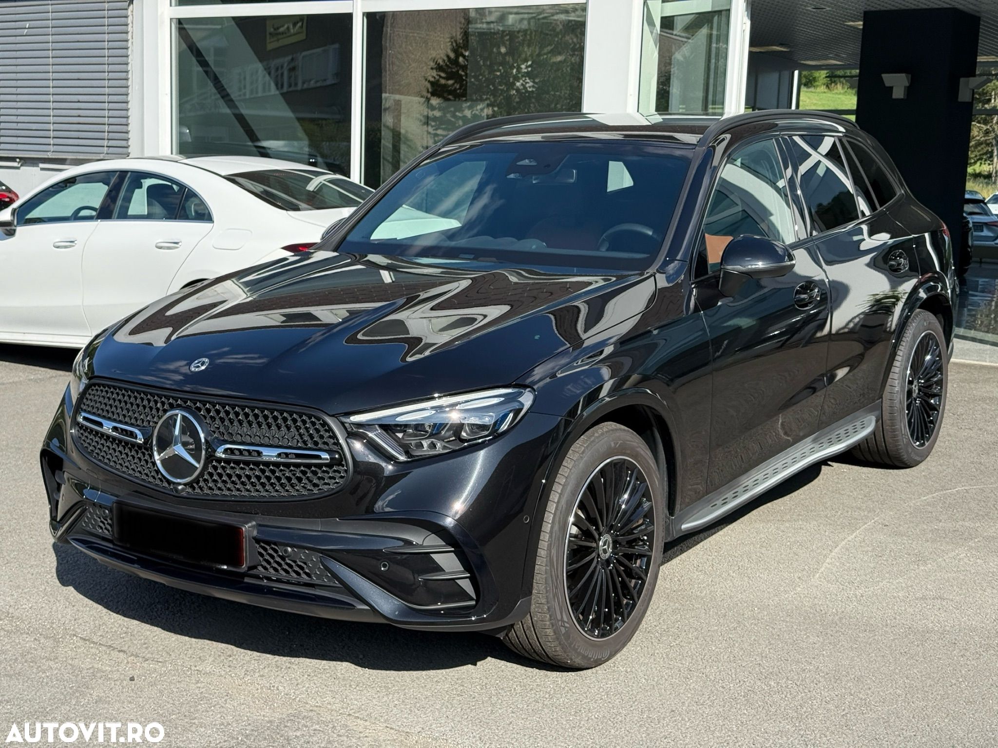 Mercedes-Benz GLC 200 4Matic 9G-TRONIC AMG Line Advanced - 1
