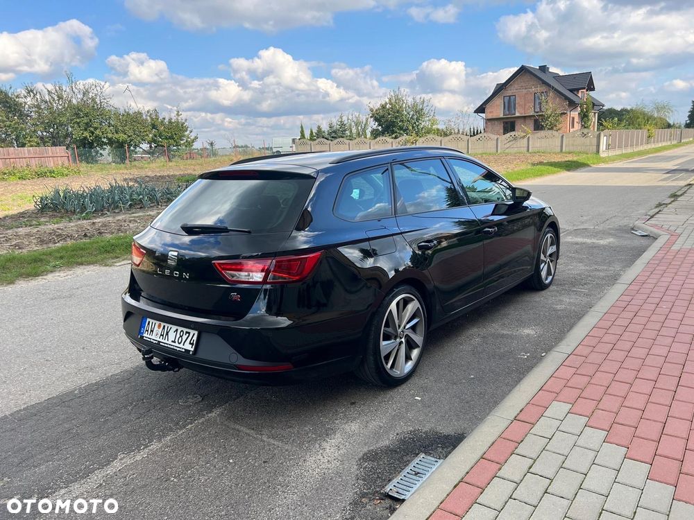 Seat Leon 2.0 TDI DPF Start&Stop DSG FR - 10