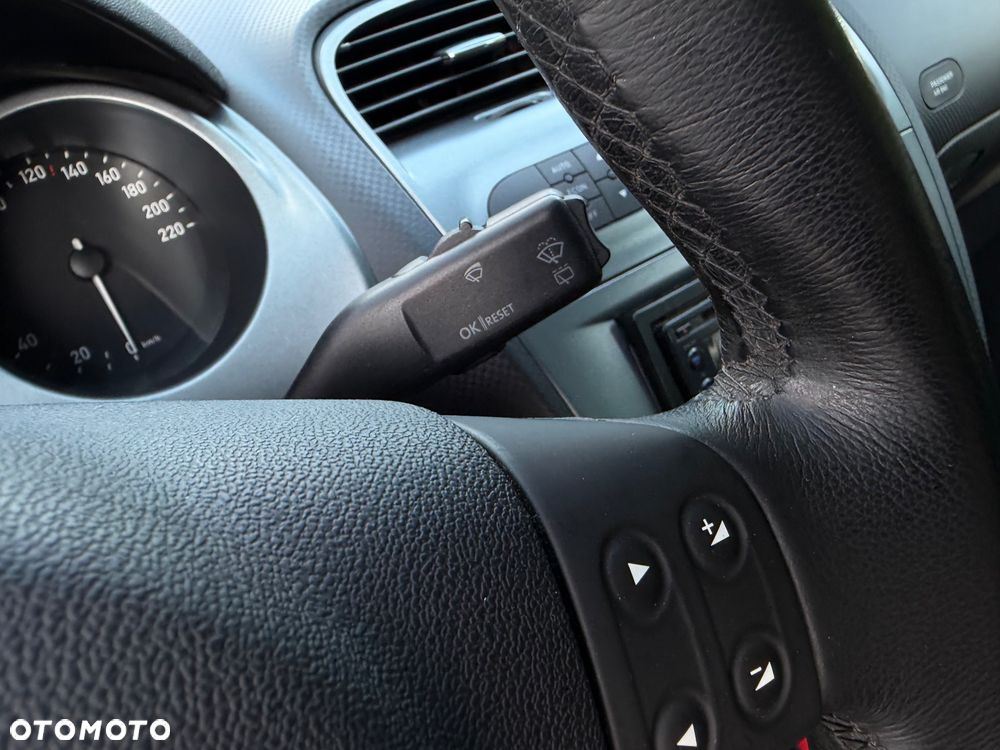 Seat Altea XL 1.6 Stylance - 17