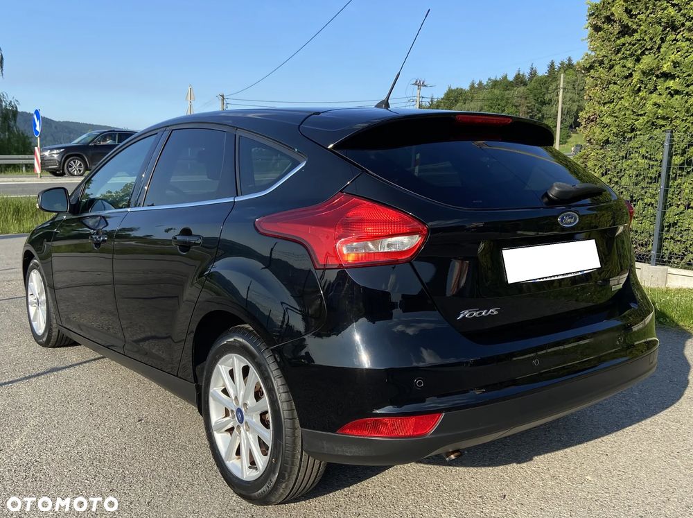 Ford Focus 1.0 EcoBoost Titanium - 4