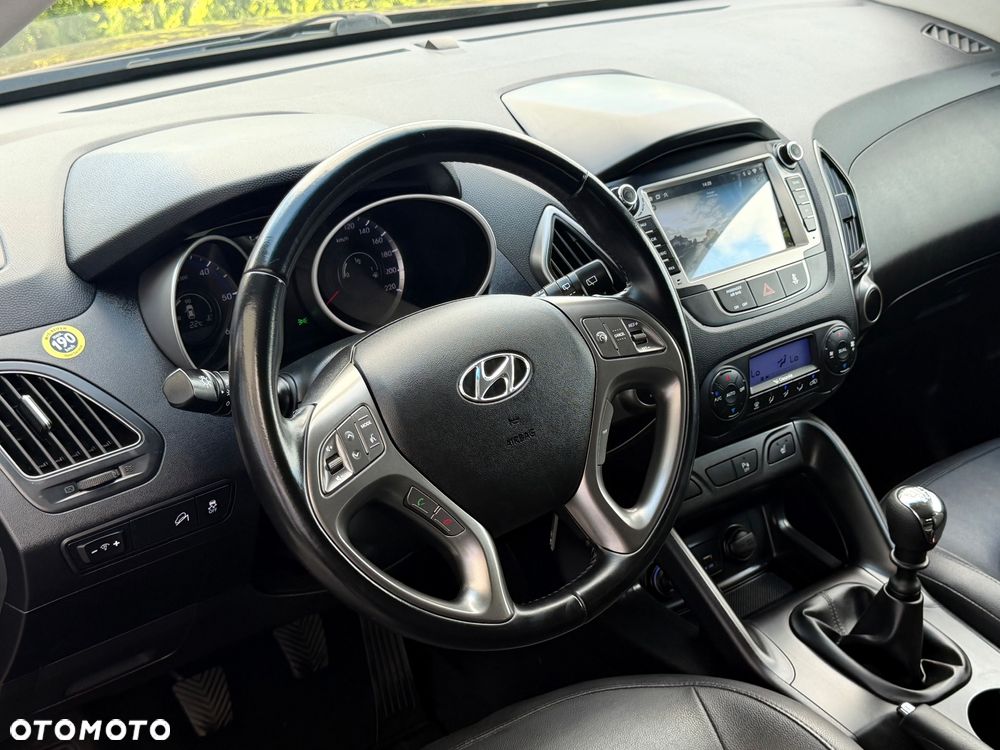 Hyundai ix35 1.7 CRDi 2WD Fifa World Cup Edition - 28