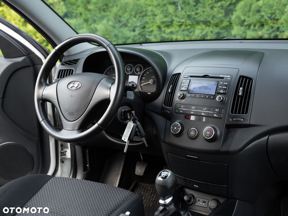 Hyundai i30 1.4 Blue Comfort - 29