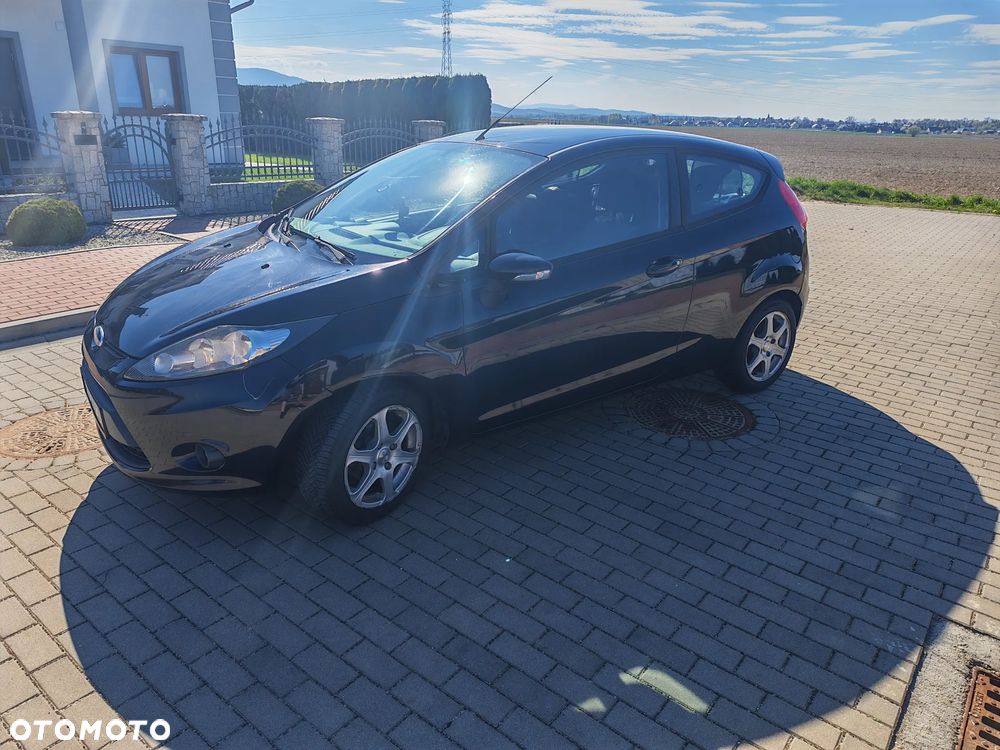 Ford Fiesta 1.25 Trend Edition - 4