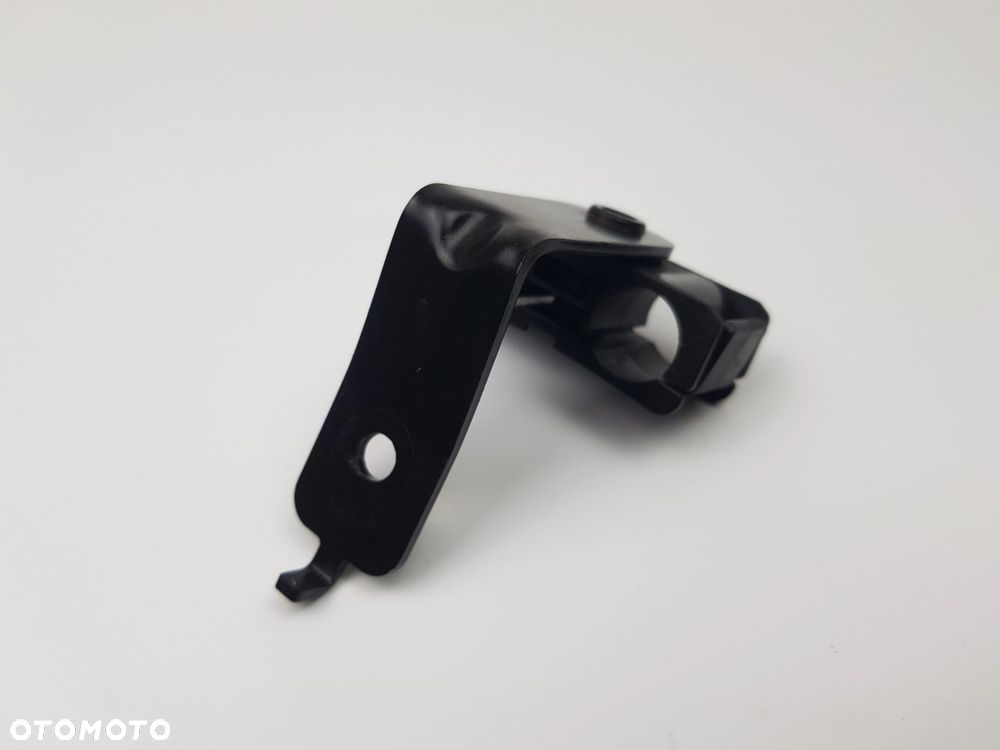 Mocowanie Uchwyt przewodu chłodnicy oleju BMW M3 G80 M4 G82 X3M X4M S58 3.0 - 6